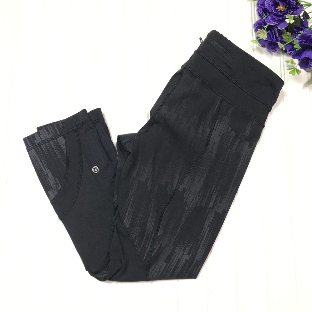 Lululemon Run:Inspire Crop Full-On Luxtreme (Mesh) - Picture 9 of 11